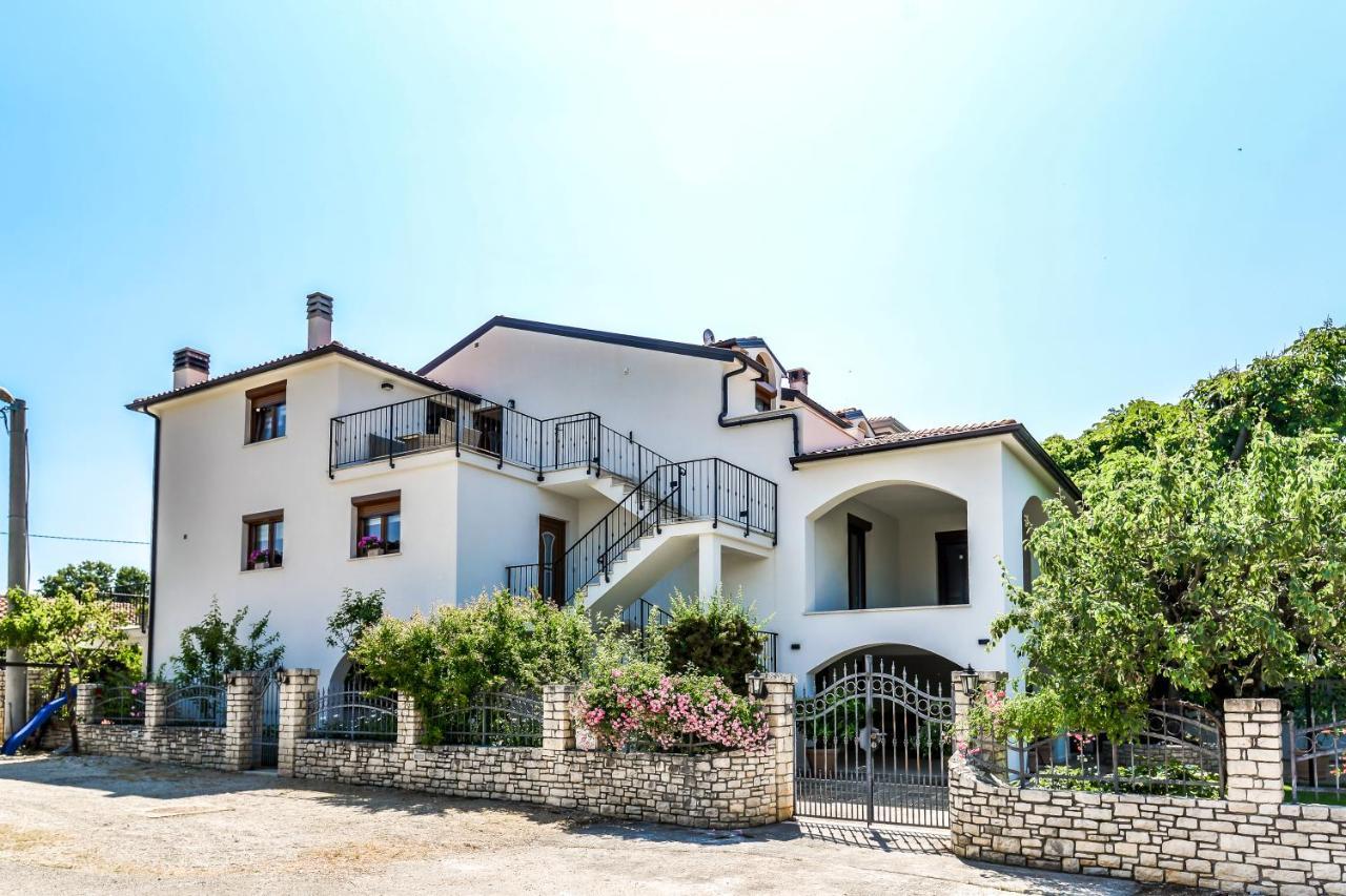Casa Istriana Dajla Rooms Novigrad Istria Kültér fotó